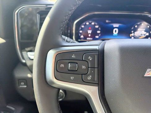 Used 2025 Chevrolet Silverado 3500 LT w/ Convenience Package image 25