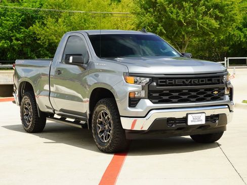 Used 2025 Chevrolet Silverado 1500 W/T w/ WT Safety Package image 5