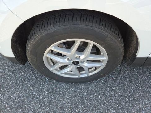 Used 2024 Ford Edge SEL image 12