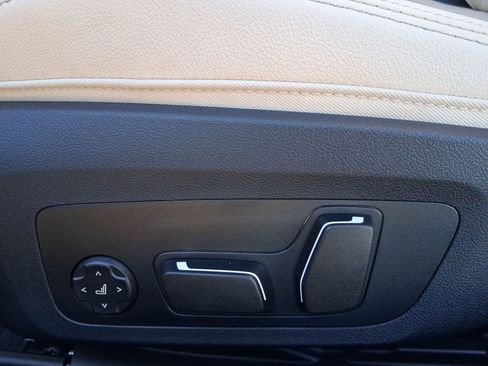 New 2026 BMW 430i Convertible image 12