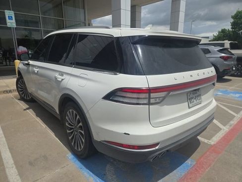Used 2020 Lincoln Aviator Reserve w/ Elements Package Plus RWD image 3