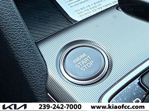 New 2026 Kia Sportage SX FWD image 35