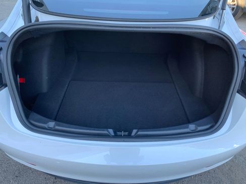 Used 2022 Tesla Model 3 Performance image 22