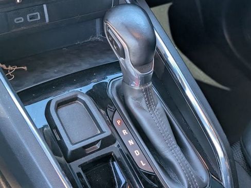 Used 2024 GMC Canyon Elevation w/ Convenience Package image 21