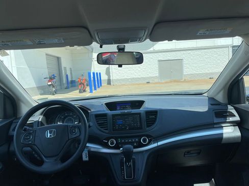 Used 2016 Honda CR-V LX image 5