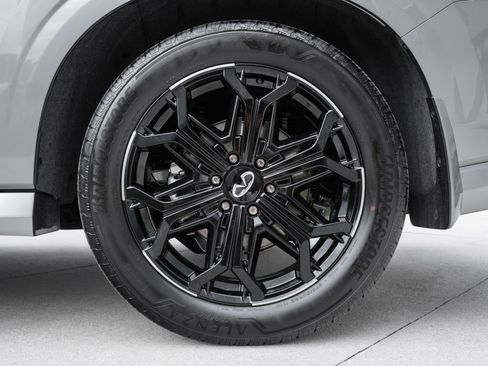 Certified 2026 INFINITI QX80 4WD w/ Sport Exterior Package image 28