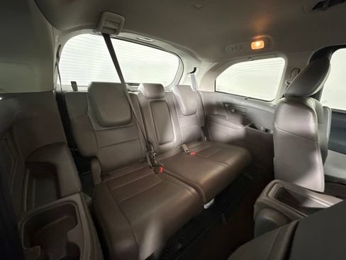 Used 2016 Honda Odyssey Touring image 32