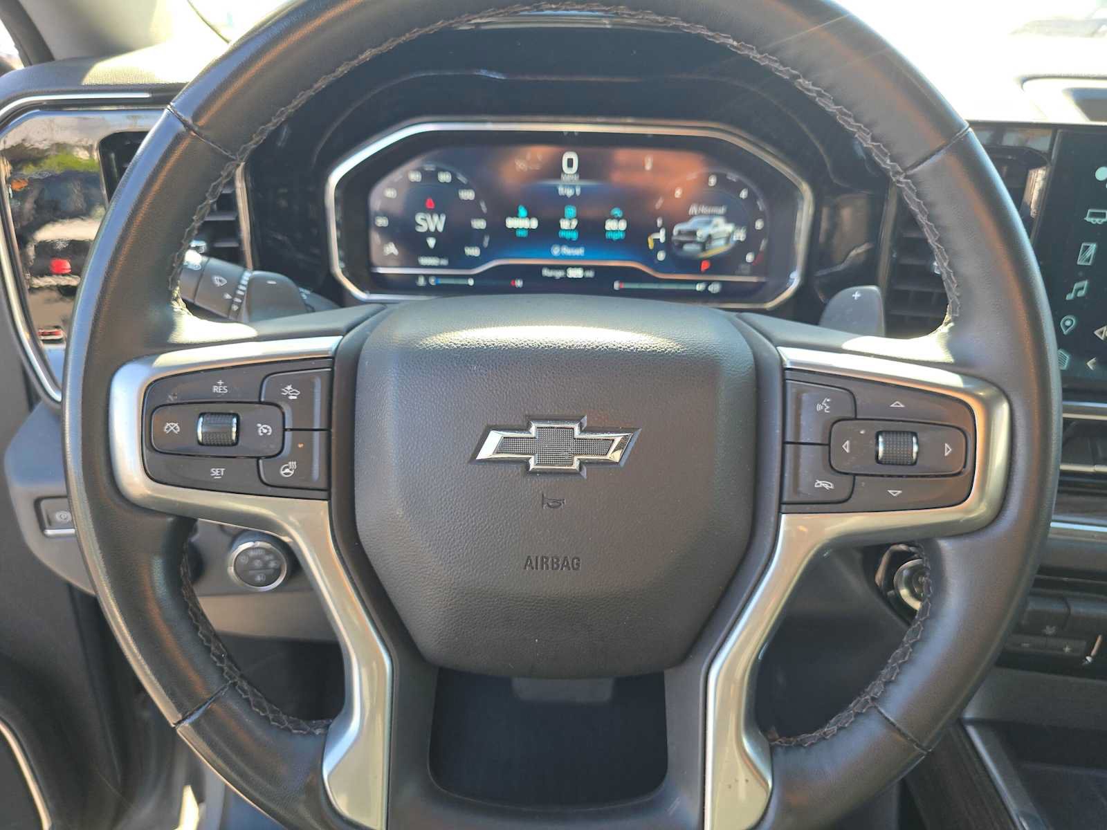 Used 2024 Chevrolet Silverado 1500 LT Trail Boss w/ Convenience Package II AWD/4WD image 22