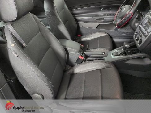 Used 2008 Volkswagen Eos Komfort image 27
