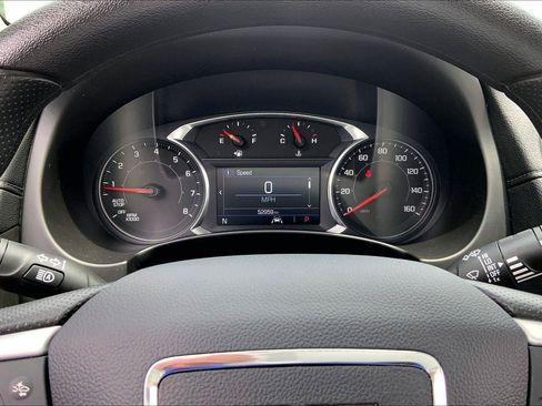 Used 2024 GMC Terrain SLE AWD/4WD image 19
