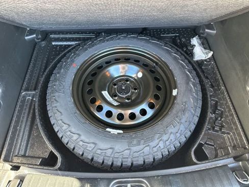 Used 2024 Jeep Compass Trailhawk image 36