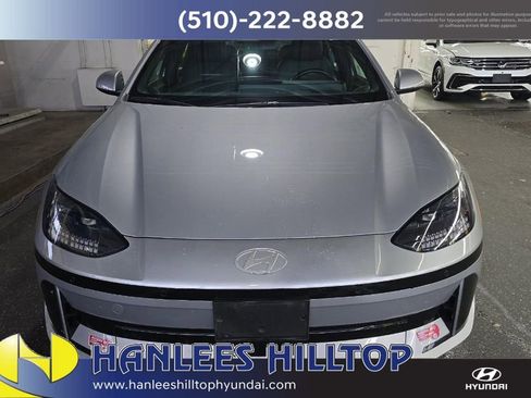 Used 2023 Hyundai Ioniq 6 SEL image 2