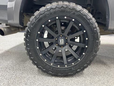 Used 2016 Ford F150 Lariat w/ Equipment Group 502A Luxury AWD/4WD image 7