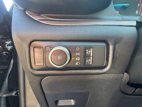 Used 2023 Ford Explorer Limited w/ Limited Technology Package AWD/4WD image 25