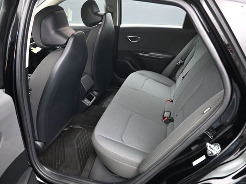 Used 2025 Kia K4 FWD image 10