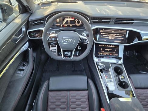 New 2026 Audi RS 6 performance image 13