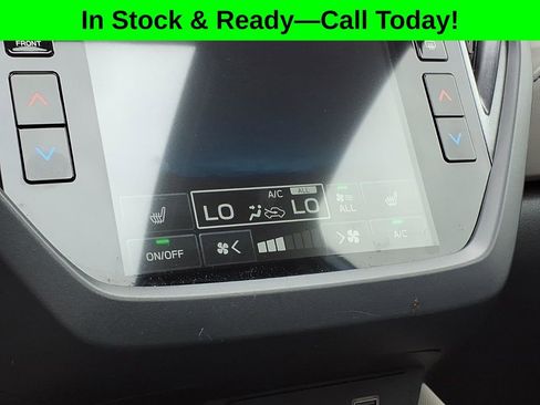 Certified 2025 Subaru Forester Premium AWD/4WD image 12