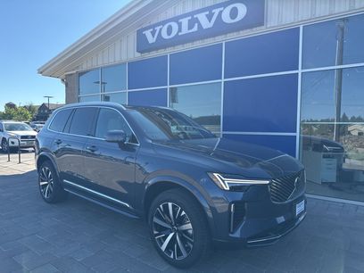 New 2026 Volvo XC90 B6 Core