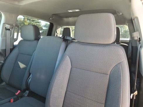 Certified 2025 Chevrolet Silverado 1500 LT image 15