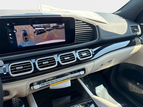 New 2026 Mercedes-Benz GLE 63 AMG S image 27