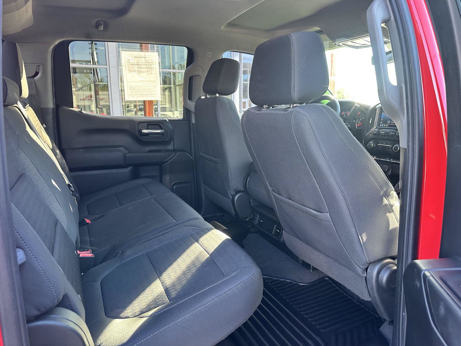 Used 2019 Chevrolet Silverado 1500 LT AWD/4WD image 14