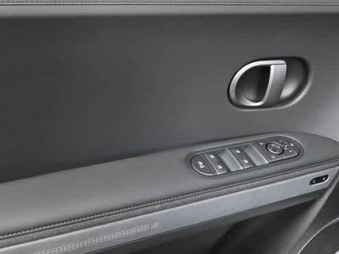 New 2026 Hyundai Ioniq 5 Limited image 32