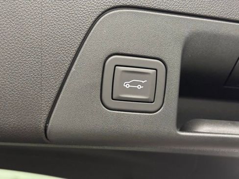 New 2026 Buick Envision Avenir image 13