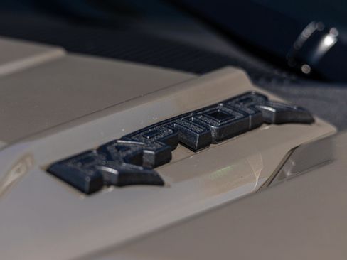 New 2025 Ford Bronco Raptor image 14