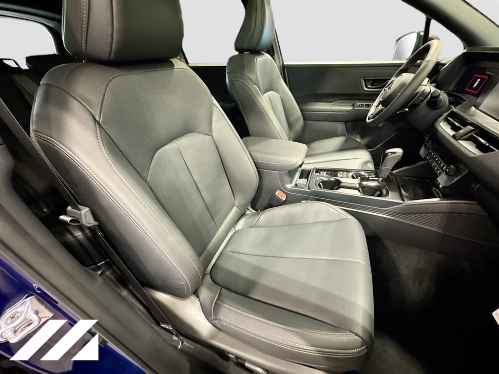 Used 2026 Subaru Outback Limited AWD/4WD image 31