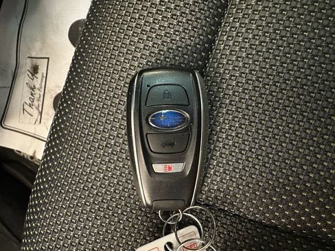Used 2024 Subaru Crosstrek 2.0i Premium AWD/4WD image 17