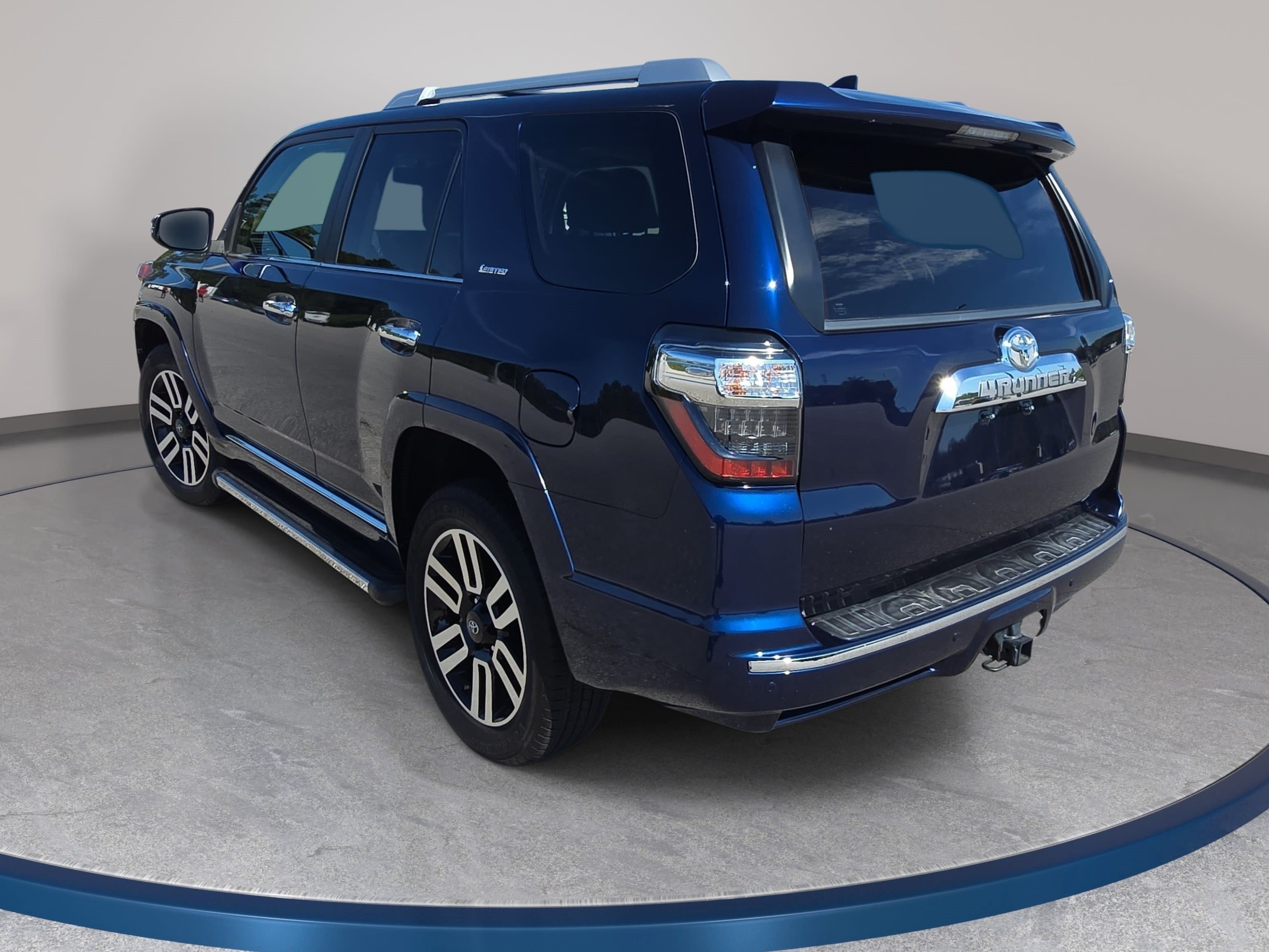 Used 2019 Toyota 4Runner Limited AWD/4WD image 7