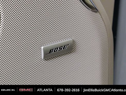 New 2026 GMC Yukon Denali image 7