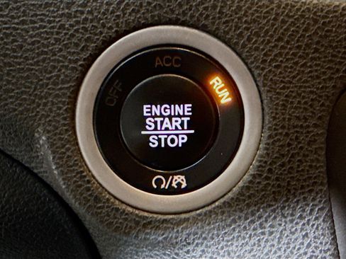 Used 2022 Dodge Charger GT image 21