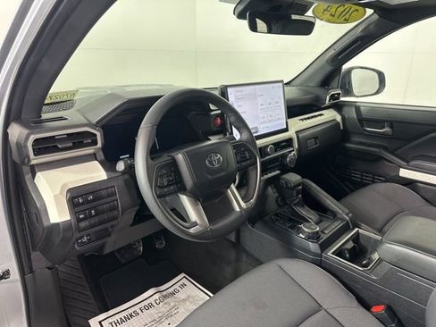 Used 2024 Toyota Tacoma TRD Sport image 25