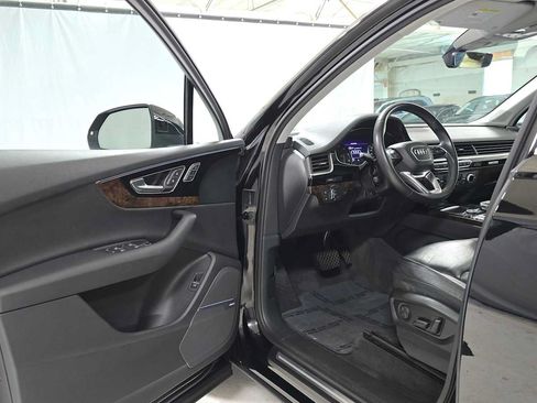Used 2018 Audi Q7 3.0T Premium Plus AWD/4WD image 56