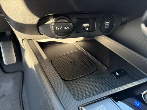 New 2026 Hyundai Elantra Sport image 16