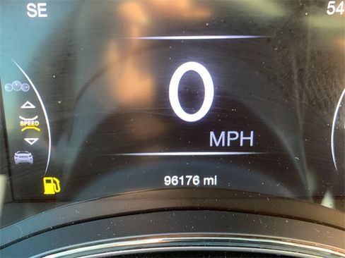 Certified 2021 Jeep Grand Cherokee Limited X image 30