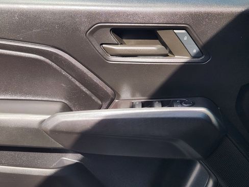 Used 2024 Chevrolet Colorado W/T image 27