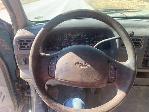 Used 1999 Ford F250 XLT RWD image 15