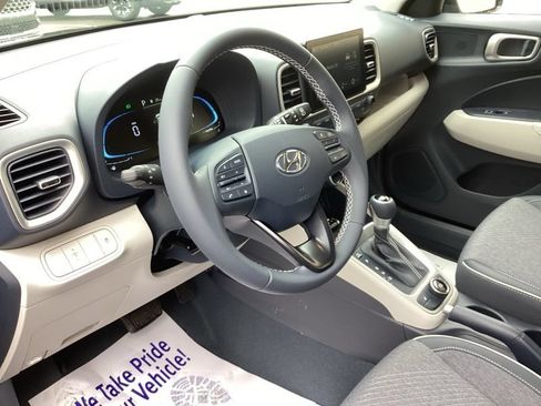 New 2026 Hyundai Venue SEL FWD image 23