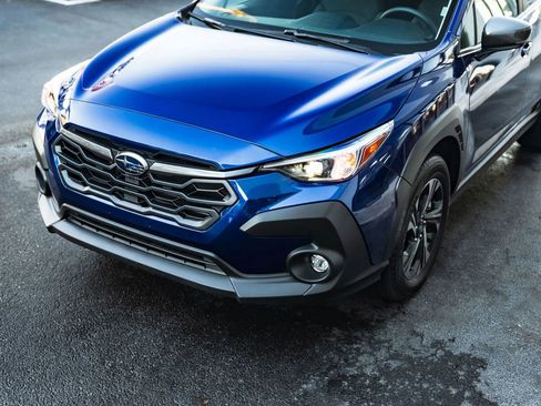 Used 2025 Subaru Crosstrek 2.0i Premium image 5