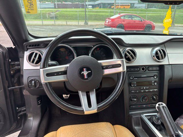 Used 2007 Ford Mustang GT RWD image 13