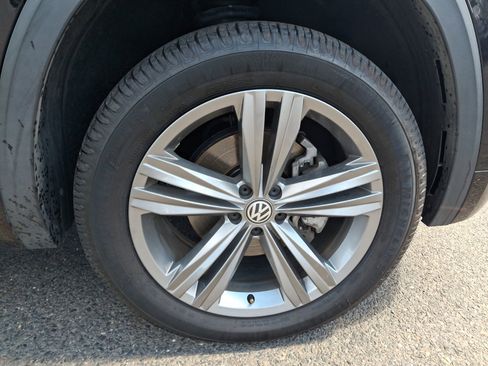 Used 2019 Volkswagen Atlas SEL R-Line image 8