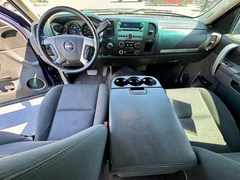Used 2012 GMC Sierra 2500 SLE w/ SLE Preferred Package AWD/4WD image 11