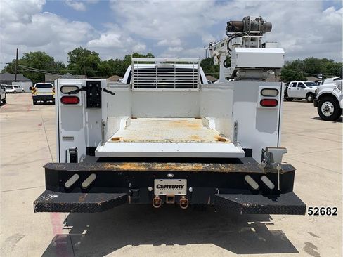 Used 2021 RAM 3500 Tradesman w/ Chrome Appearance Group AWD/4WD image 12