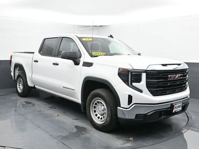 Used 2024 GMC Sierra 1500 Pro w/ Pro Value Package