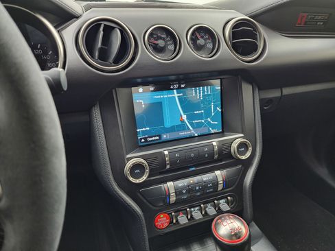 Used 2016 Ford Mustang Shelby GT350R w/ GT350R Equipment Group 920A image 11