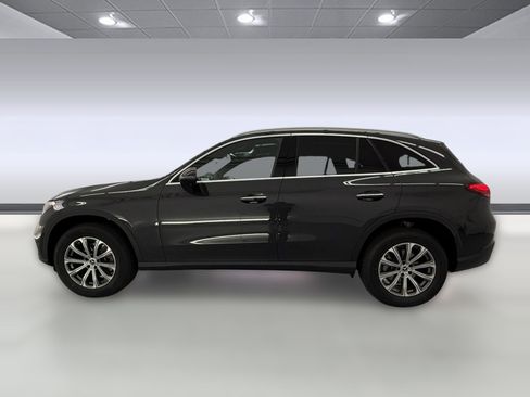 New 2026 Mercedes-Benz GLC 300 image 2