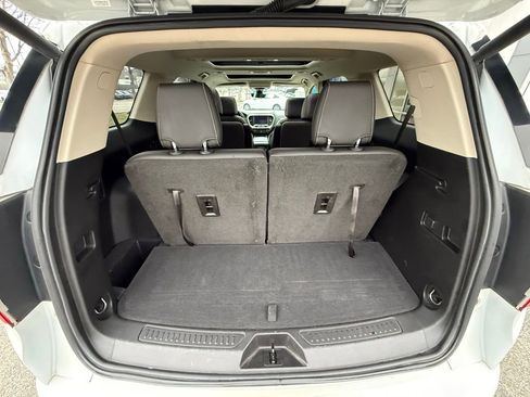 Used 2021 GMC Acadia Denali w/ Denali Ultimate Package image 37