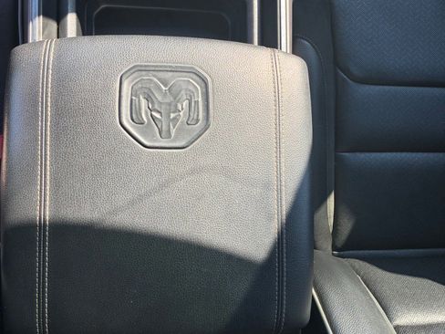 Used 2022 RAM 1500 Laramie w/ Sport Appearance Package image 22